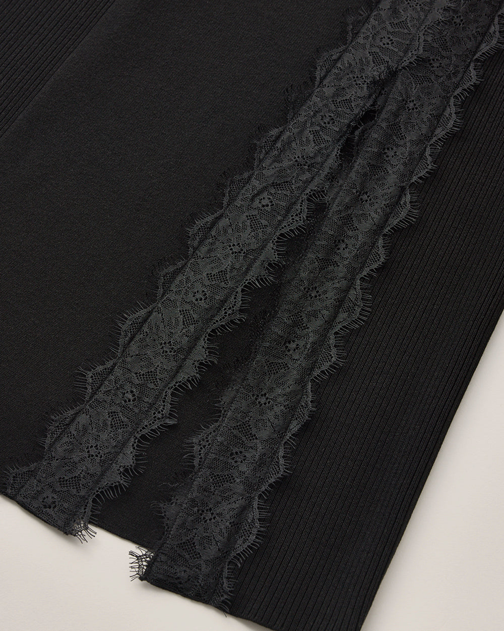 ブラック アシュリー ニット スカート: additional content image block 2