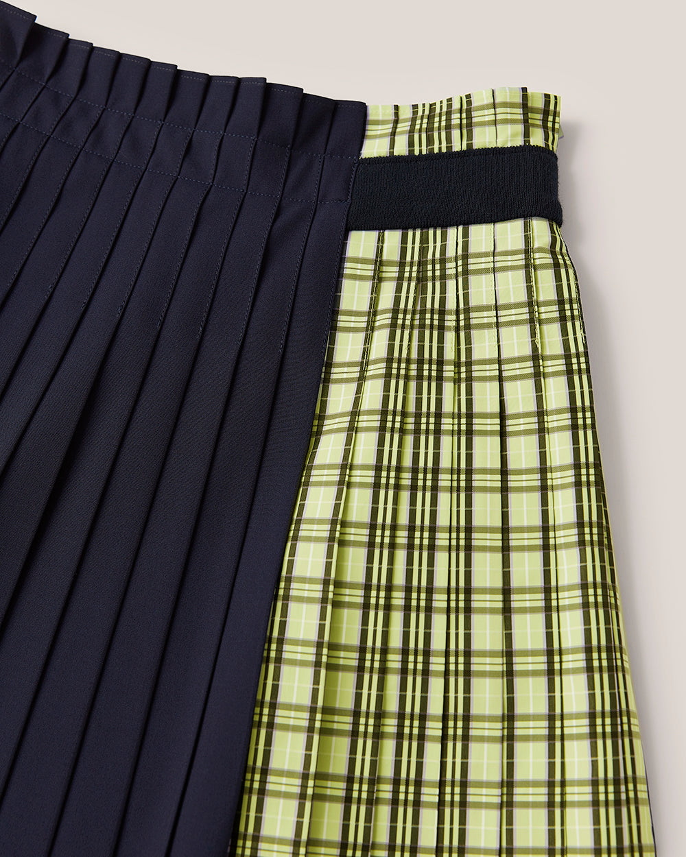 Navy Graf Skirt: additional content image block 3