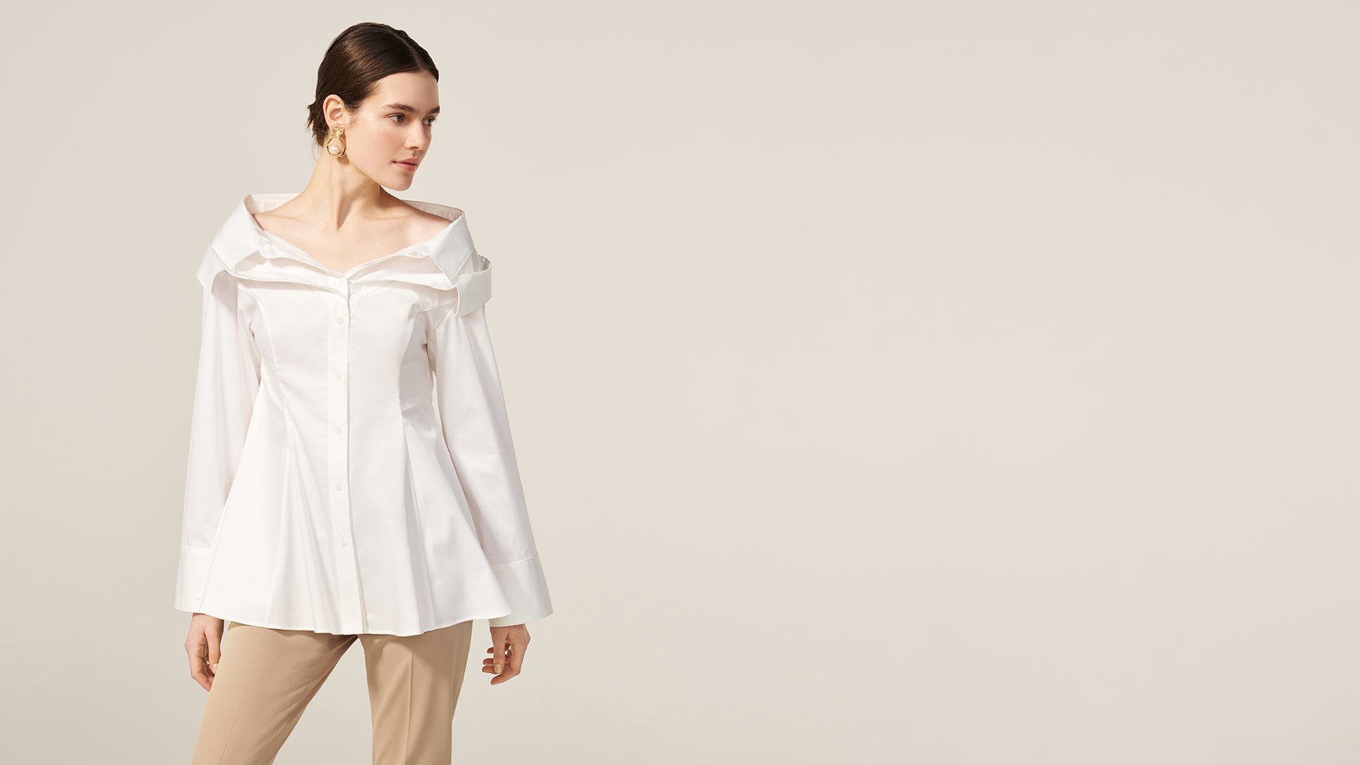 ホワイトメルボルンシャツ: hero banner