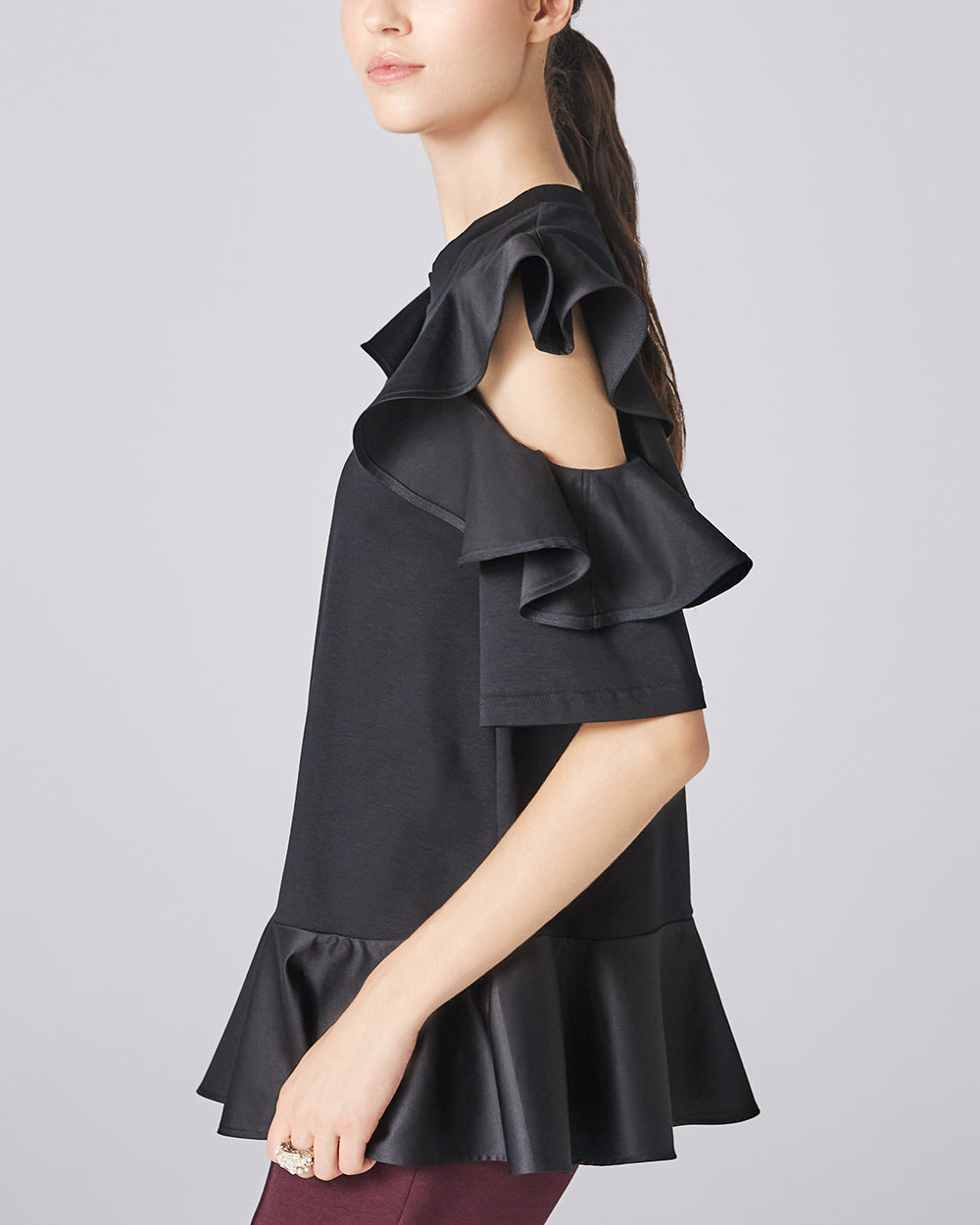chandelier-t-shirt-in-black