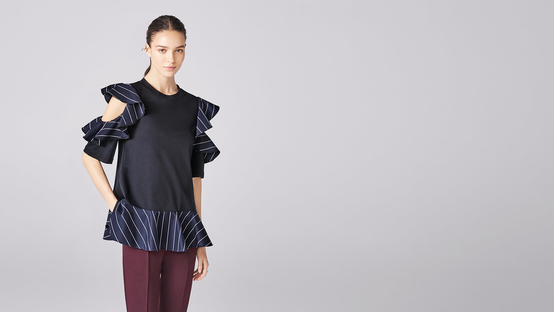 chandelier-t-shirt-in-midnight-stripe-blue