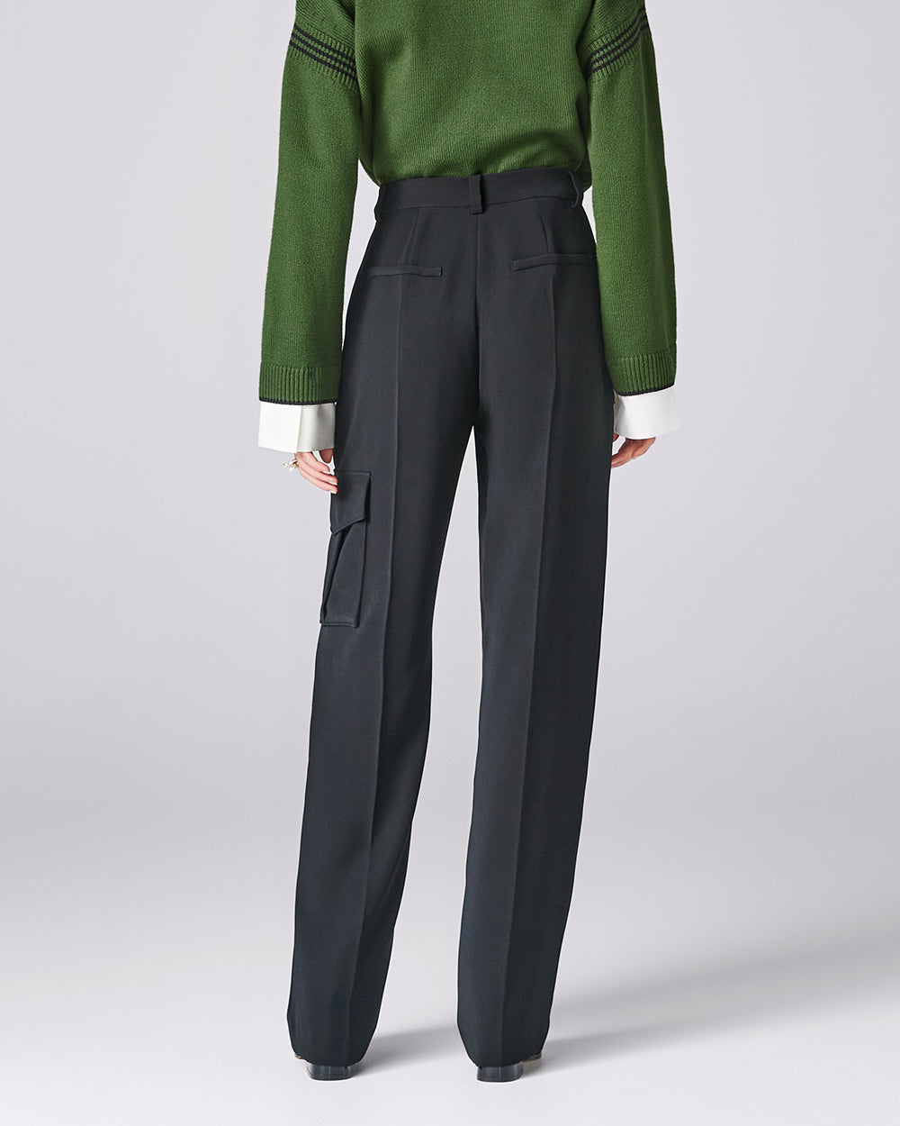 philosopher-pant-in-black