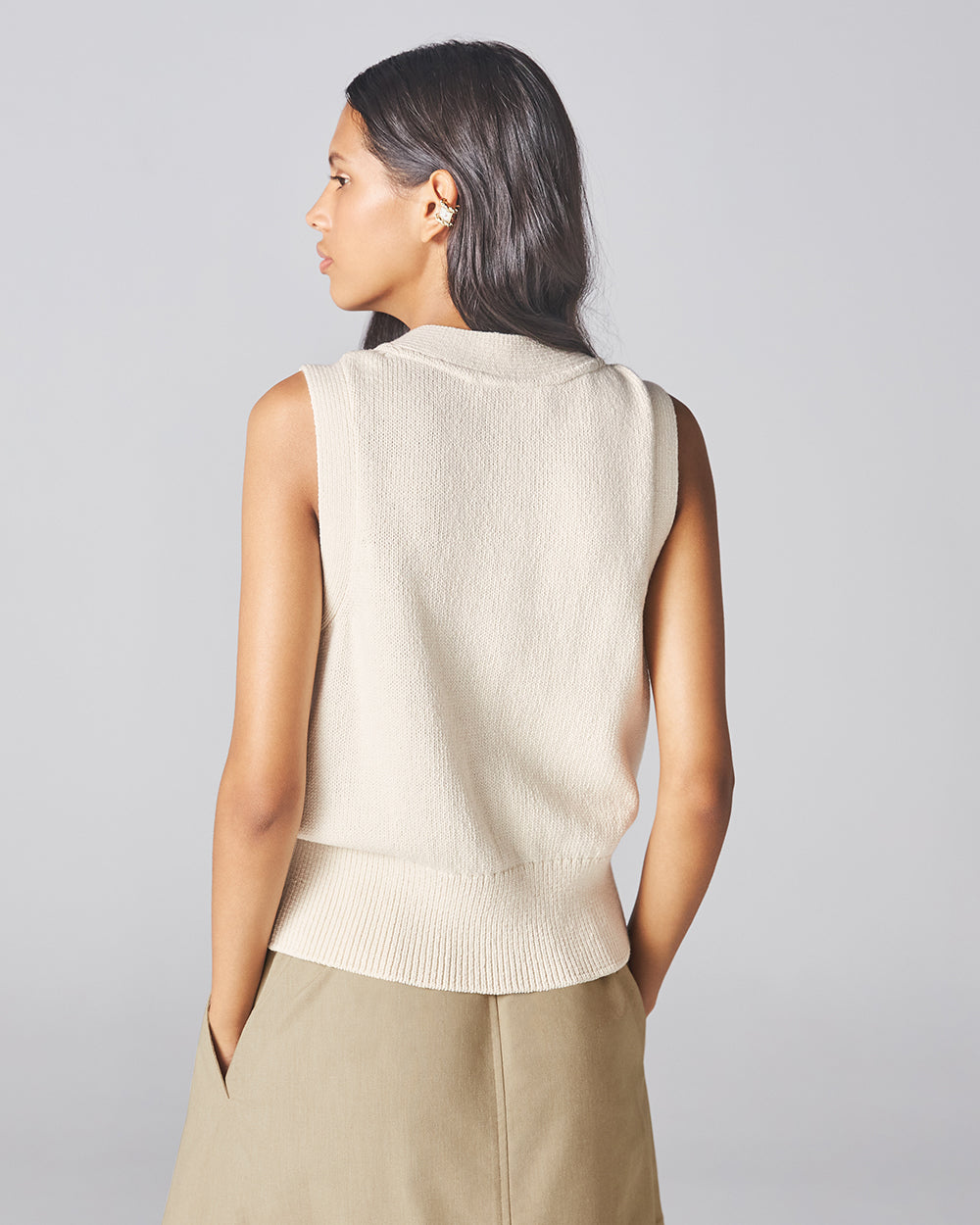 White Sora Vest - ADEAM