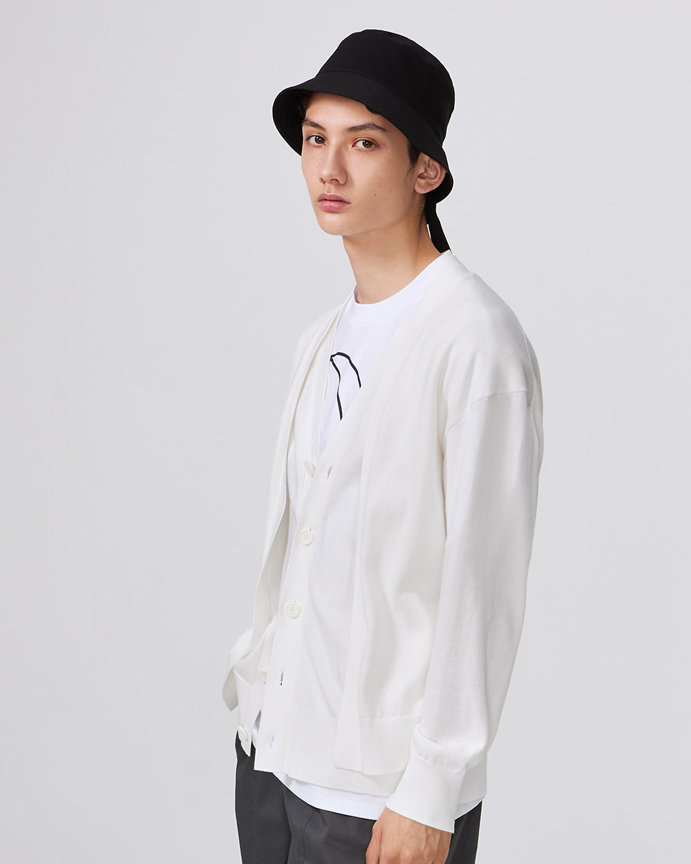 ブラック ロゴ バケットハット View 1