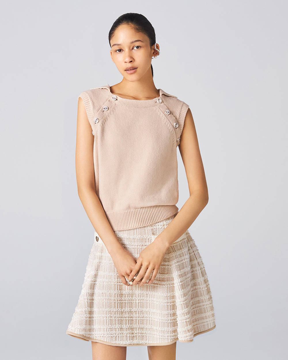 Linen Beige Tabi Vest View 1